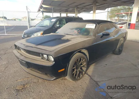 2014 Dodge Challenger Sxt z USA, uszkodzony, nr VIN 2C3CDYAG6EH298847